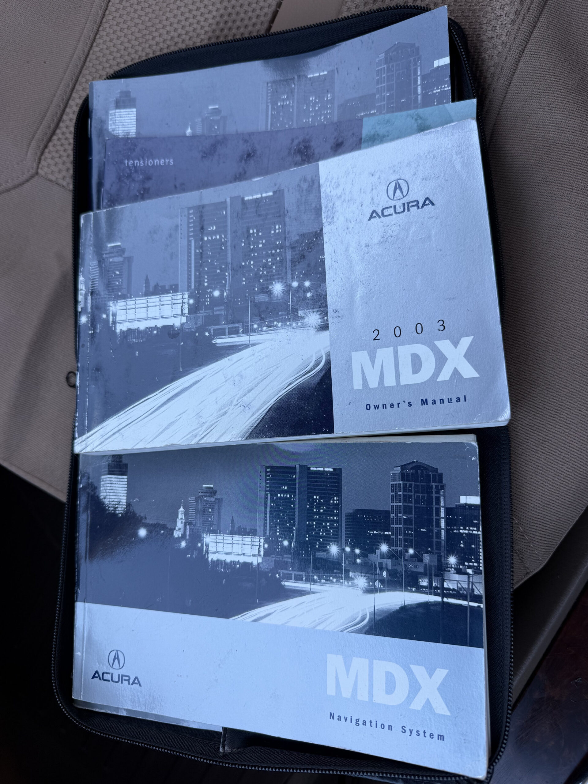 
								2003 Acura MDX – Fully Loaded – 1 Owner – Clean Title – No Accidents – AWD full									