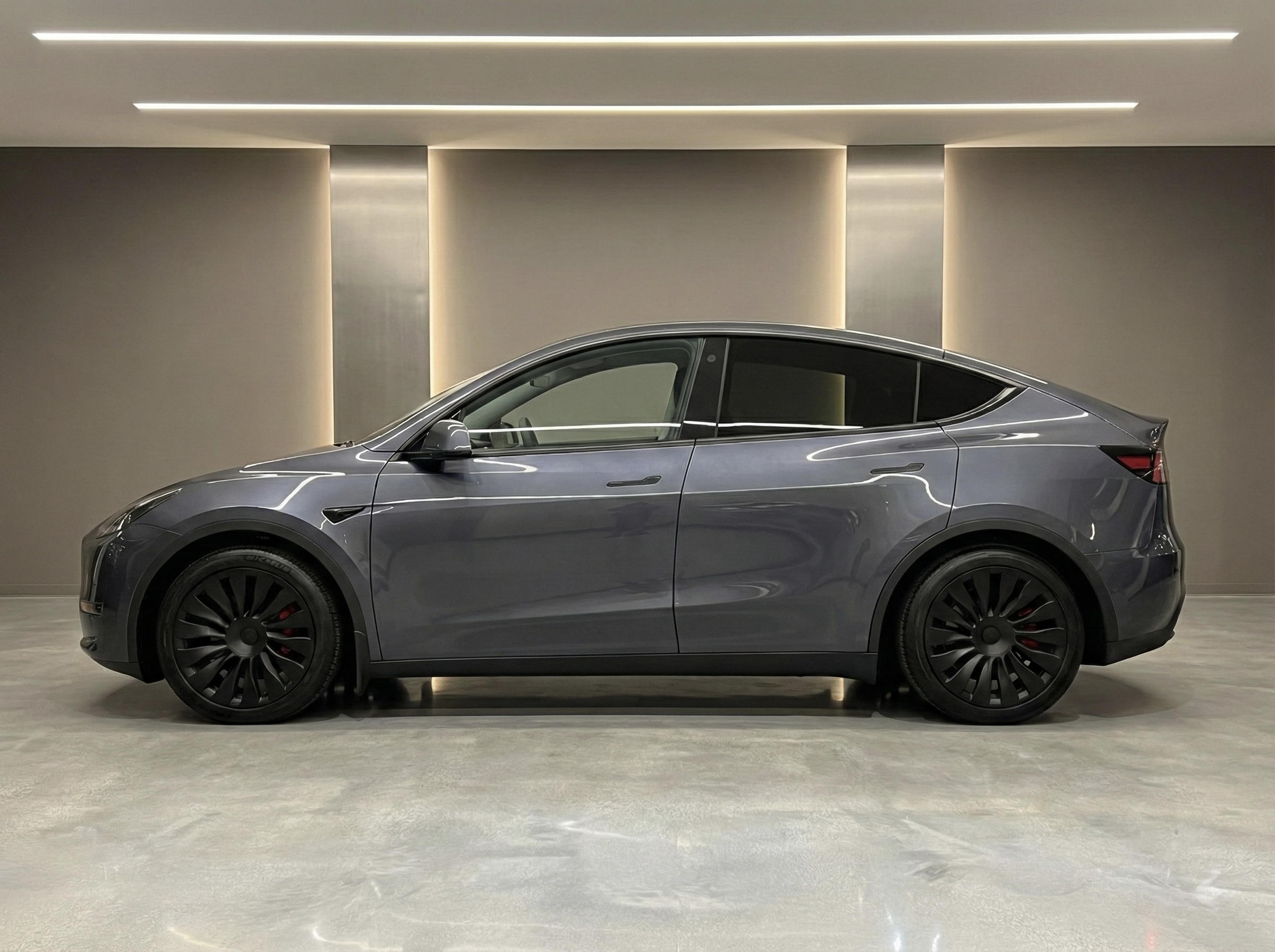 
								🚙2022 Tesla Model Y Performance — Rebuilt Title — Matrix Headlights — AMD Ryzen — OEM Tow Hitch — HomeLink — Supercharger Active full									