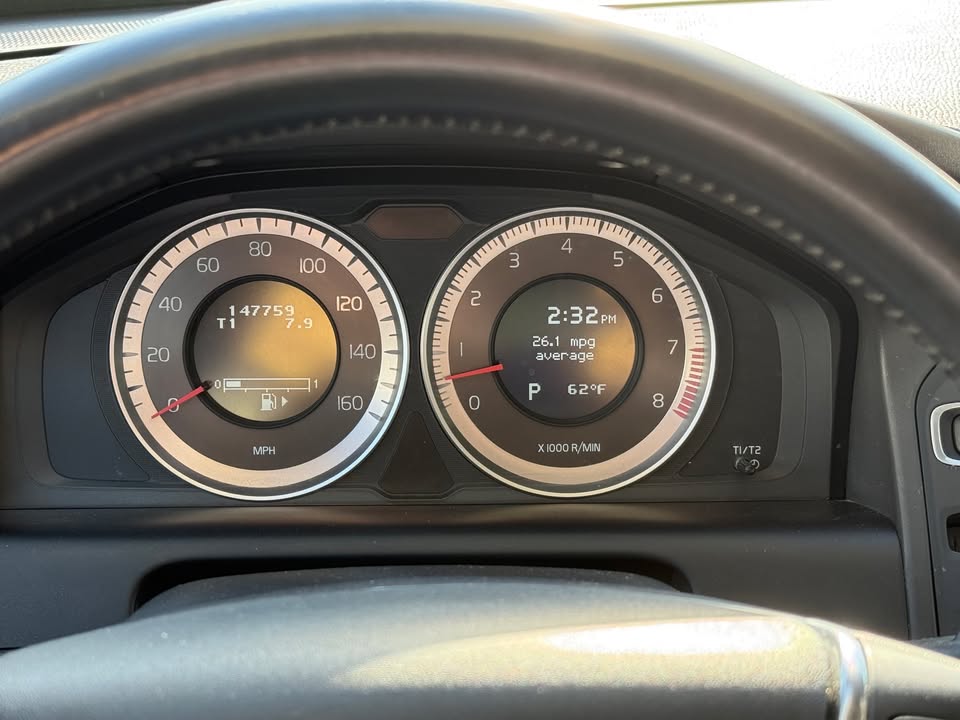 
								2013 Volvo XC60 T6 Platinum AWD — 147,700 mi — 1 Local Owner (Oregon) — No Open Recalls full									