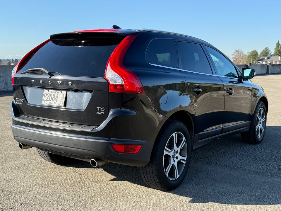 
								2013 Volvo XC60 T6 Platinum AWD — 147,700 mi — 1 Local Owner (Oregon) — No Open Recalls full									