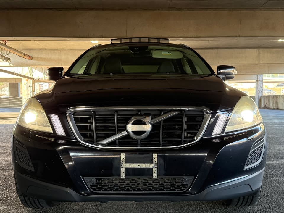 
								2013 Volvo XC60 T6 Platinum AWD — 147,700 mi — 1 Local Owner (Oregon) — No Open Recalls full									