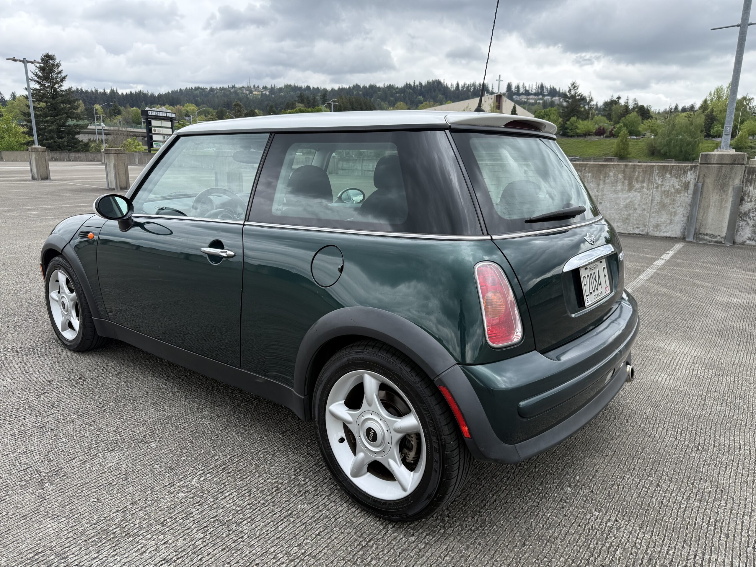 
								MINI COOPER full									