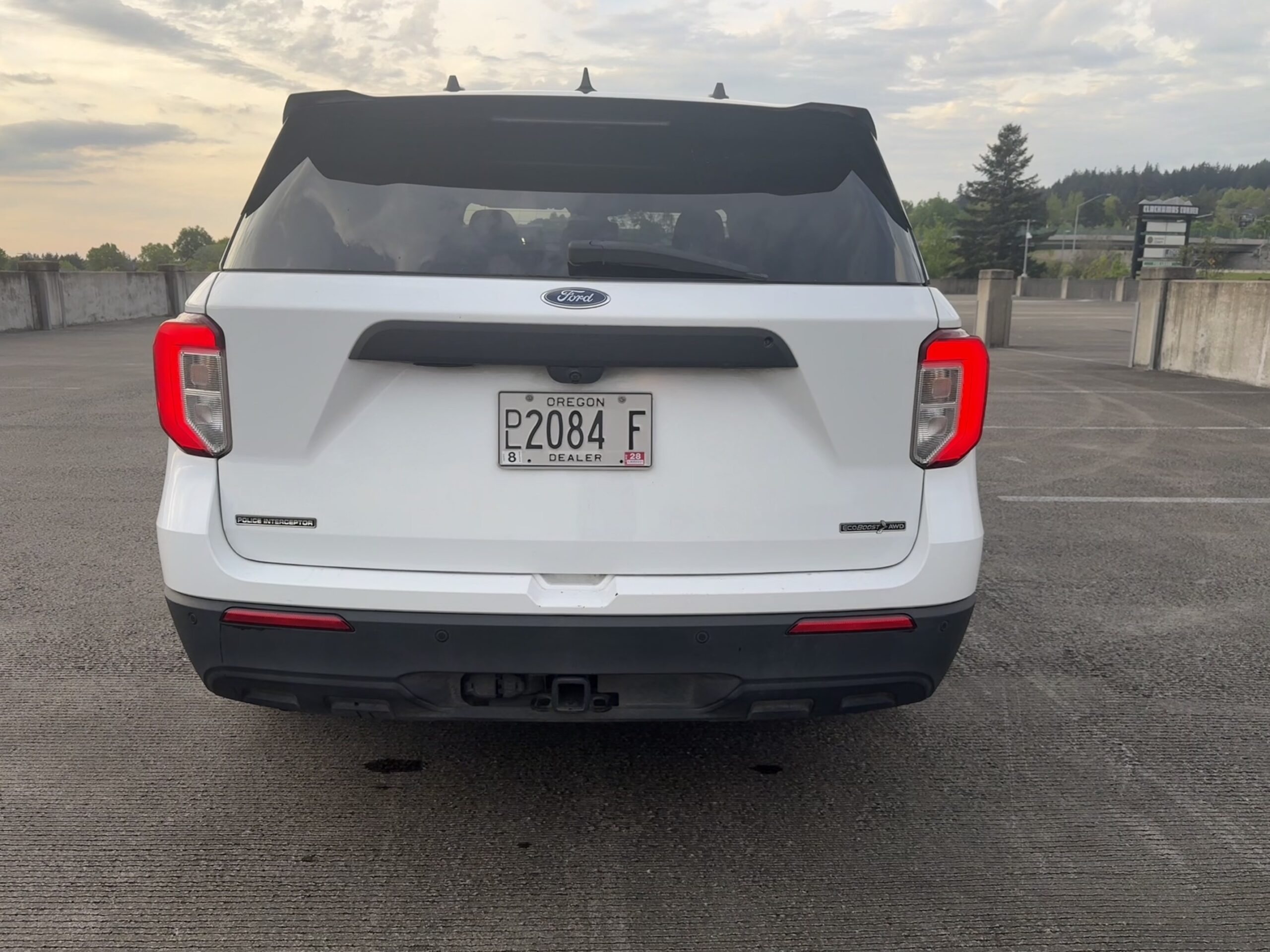 
								Ford Explorer Police Interceptor Utility full									
