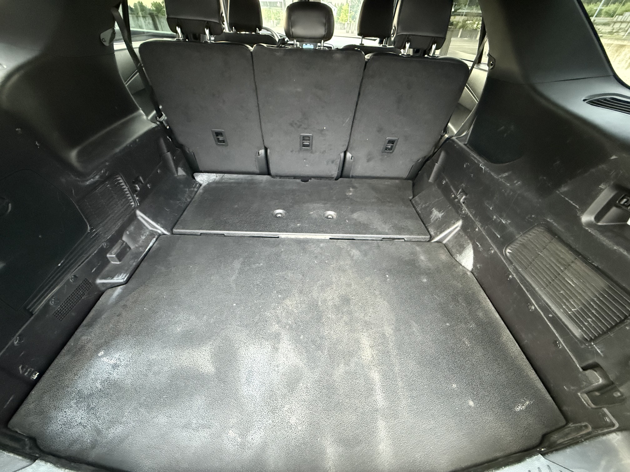
								Ford Explorer Police Interceptor Utility full									