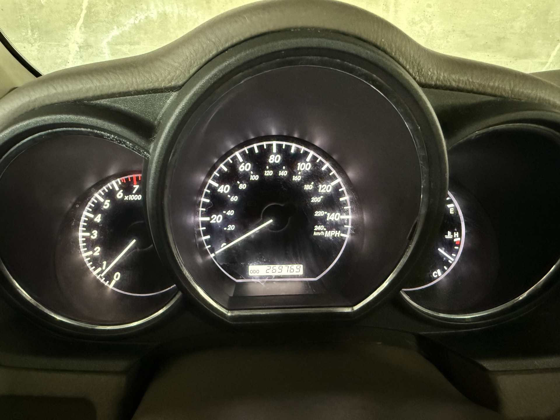 
								2008 Lexus RX350 AWD — Clean Title — Well Maintained full									