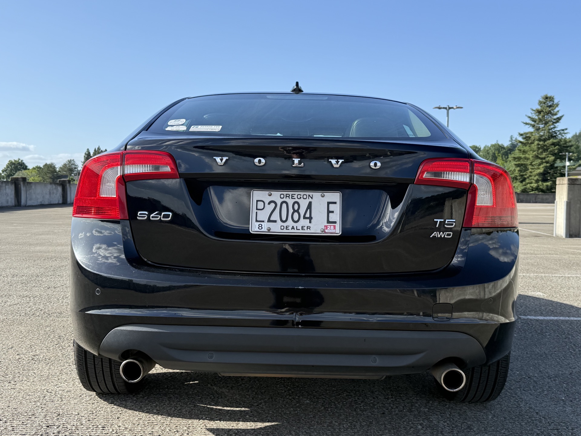 
								2013 Volvo S60 T5 AWD — Clean Title — Well Maintained full									