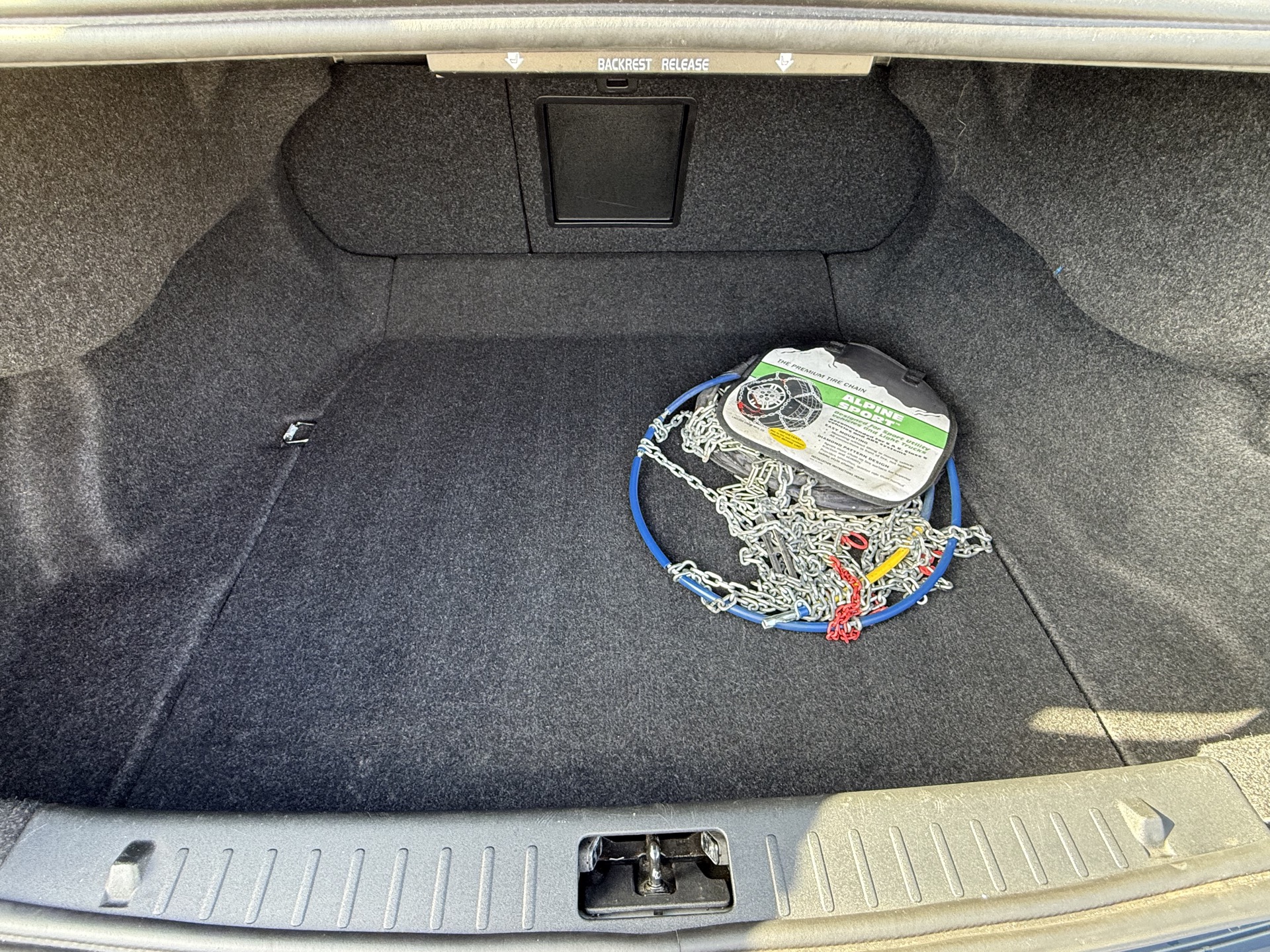 
								2013 Volvo S60 T5 AWD — Clean Title — Well Maintained full									