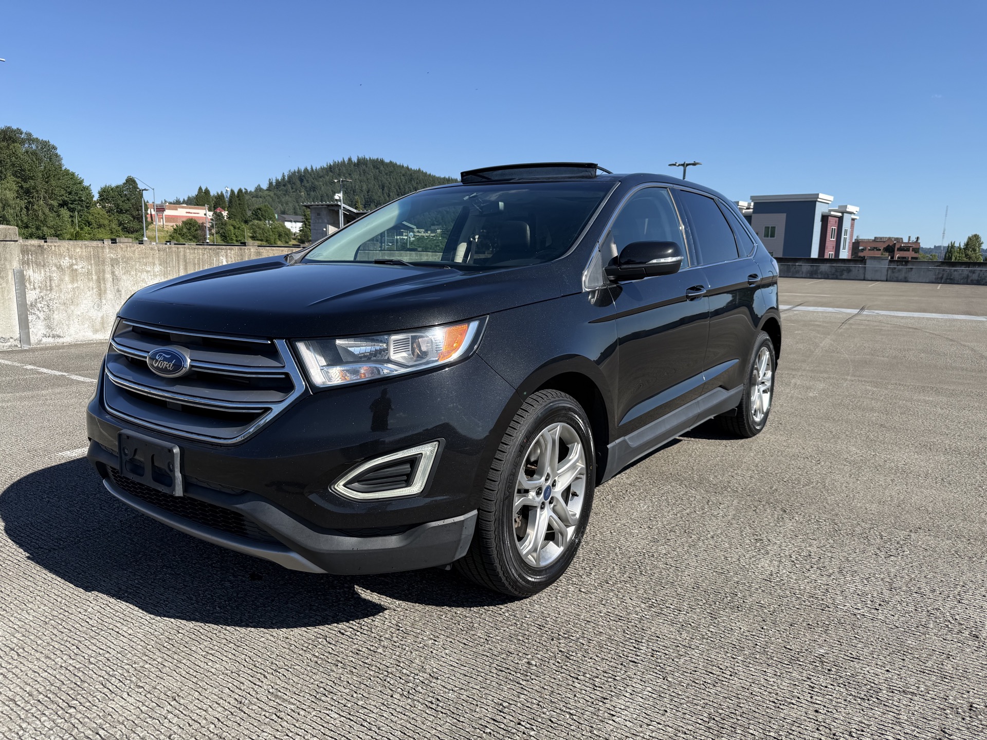 2015 Ford Edge AWD Portland Oregon salvage title