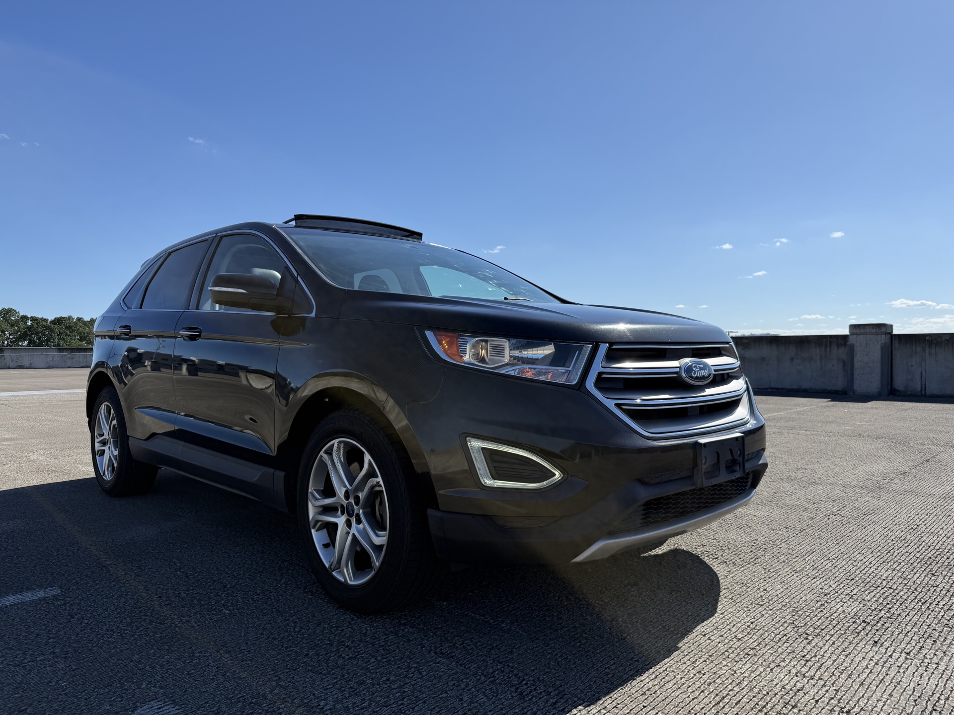 
								2015 Ford Edge — Reconstructed Title — Rear Damage — Priced to Sell full									